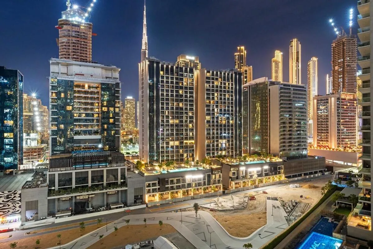 First Class 1Br Iconic Views & Elegance Dubai Apartment